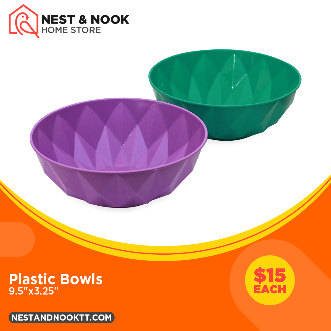 9.5" Plastic Bowl