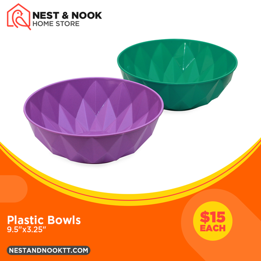 9.5" Plastic Bowl
