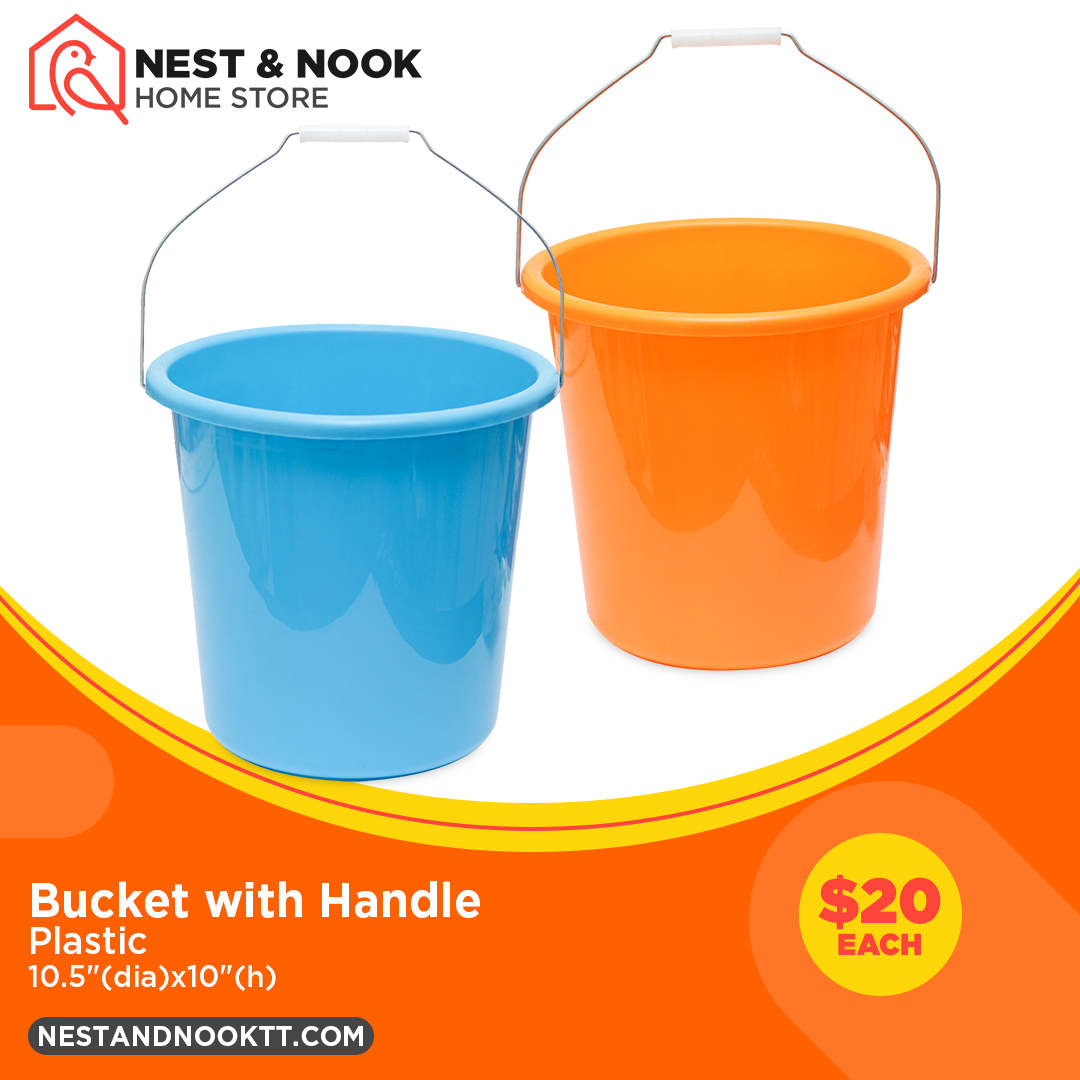 Bucket with Handle